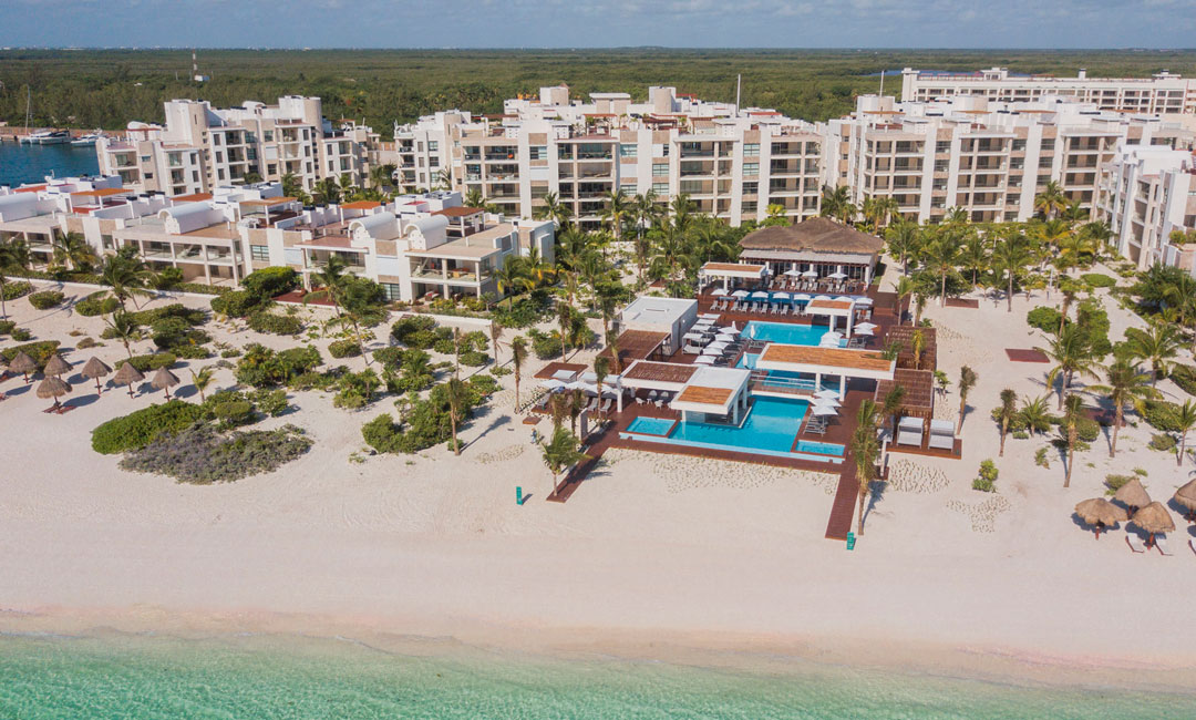 Finest Playa Mujeres luxury all-inclusive resort with pristine beach, infinity pools, and upscale family suites in Playa Mujeres, Mexico.